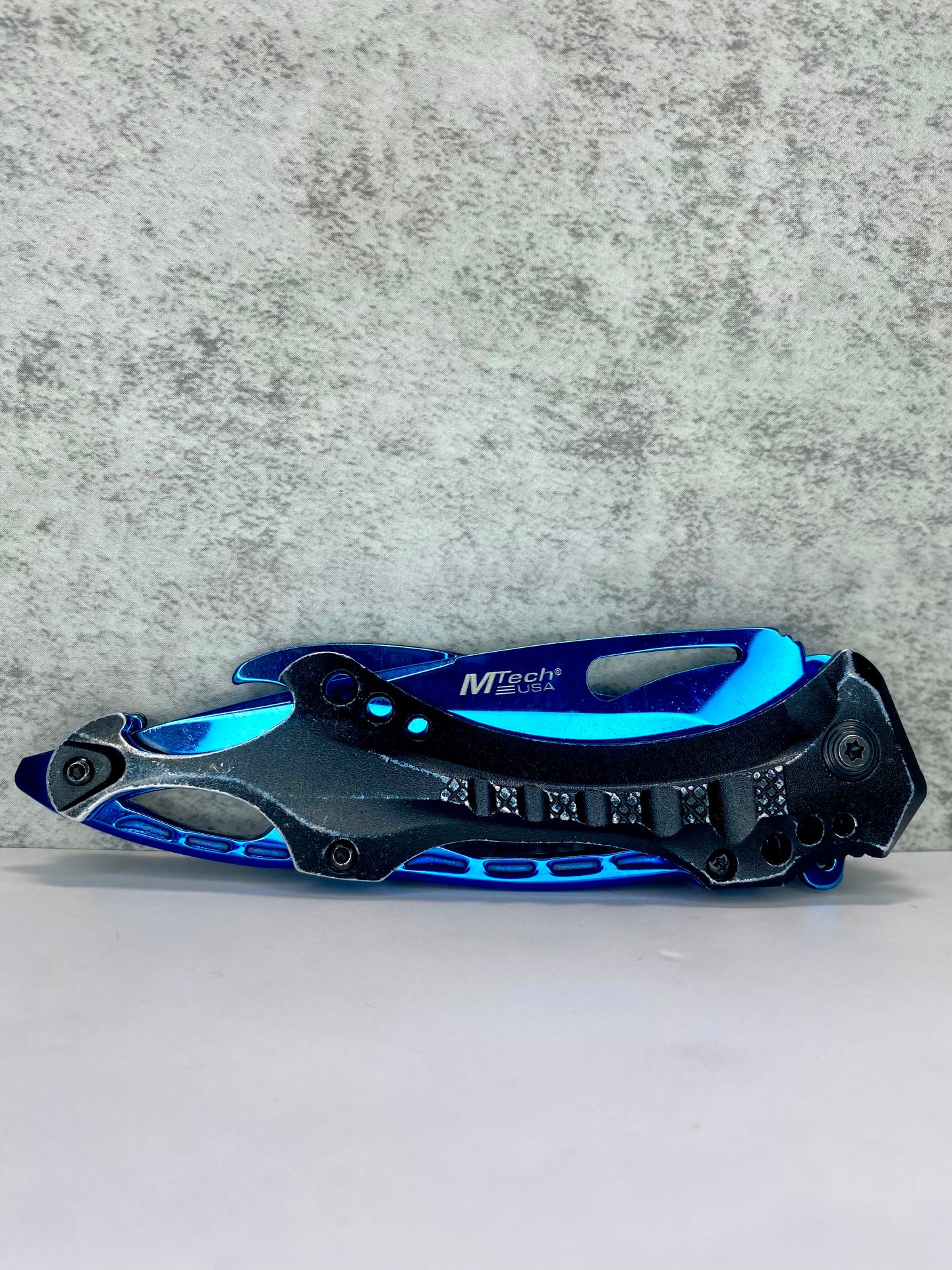 Blue Knife