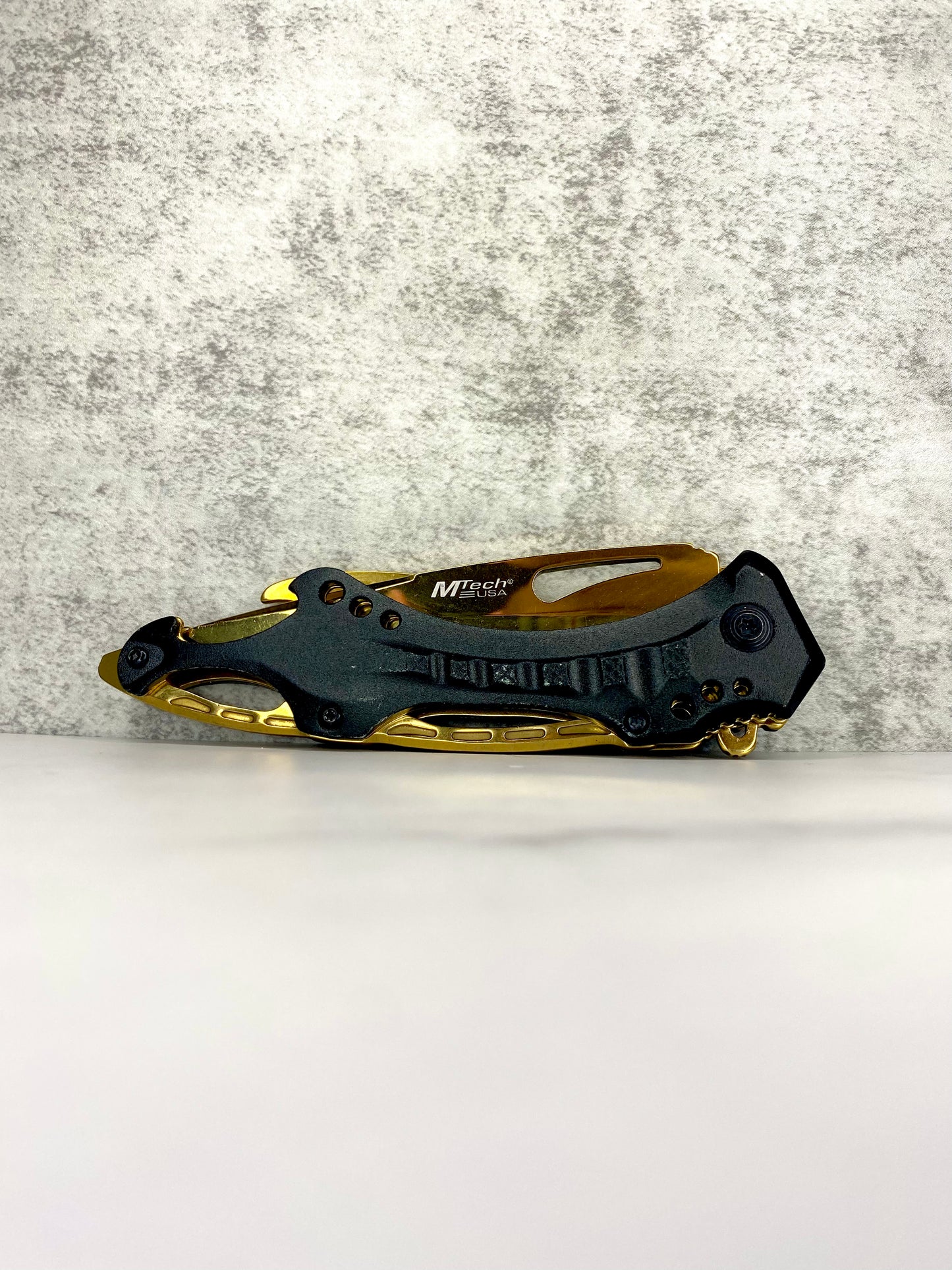 Gold Knife